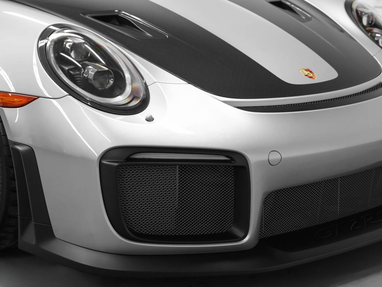 2019 Porsche 911 911 GT2 RS