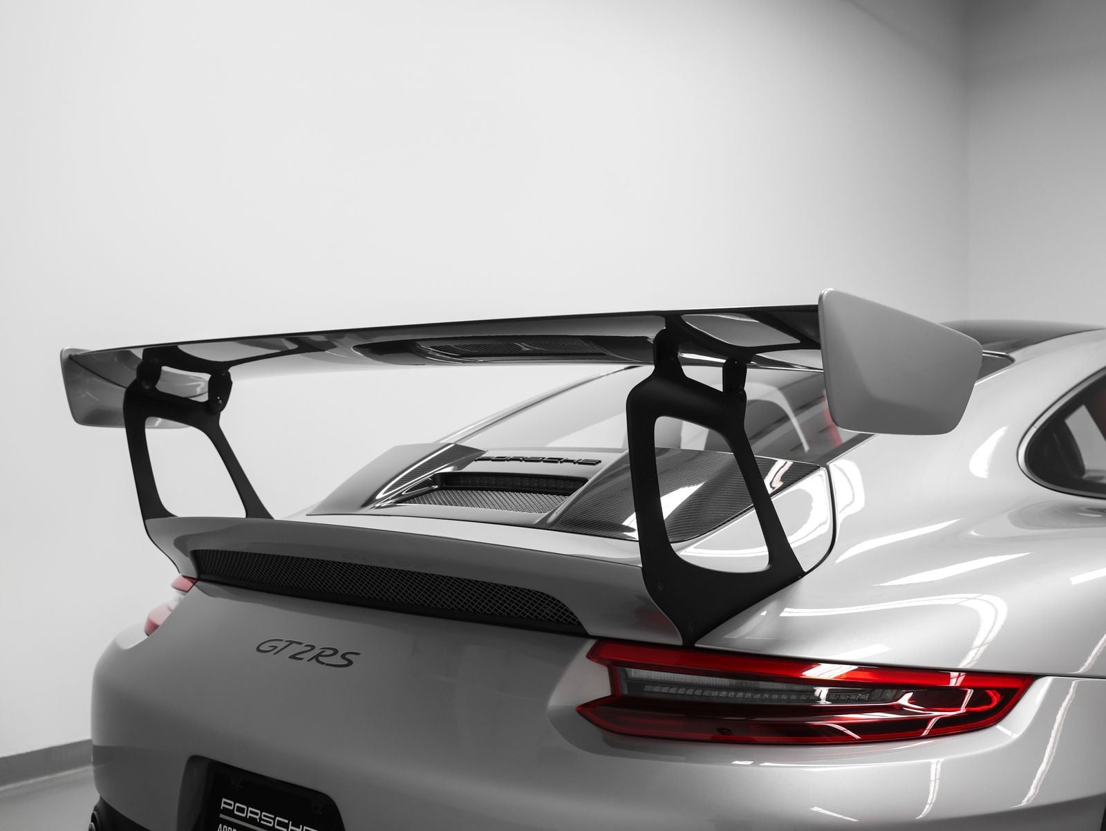 2018 Porsche 911 911 GT2 RS