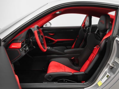 2018 Porsche 911 911 GT2 RS