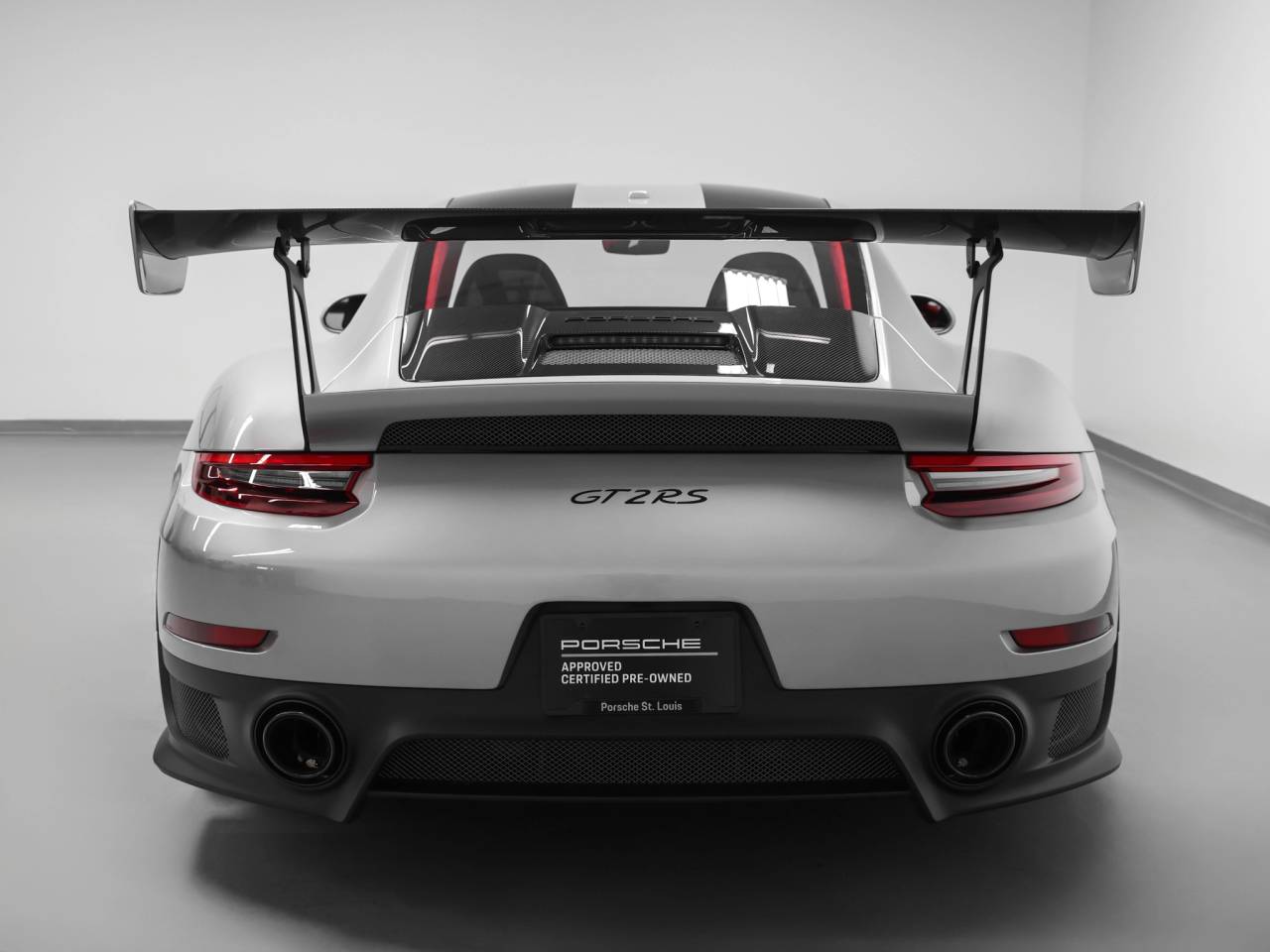 2018 Porsche 911 911 GT2 RS