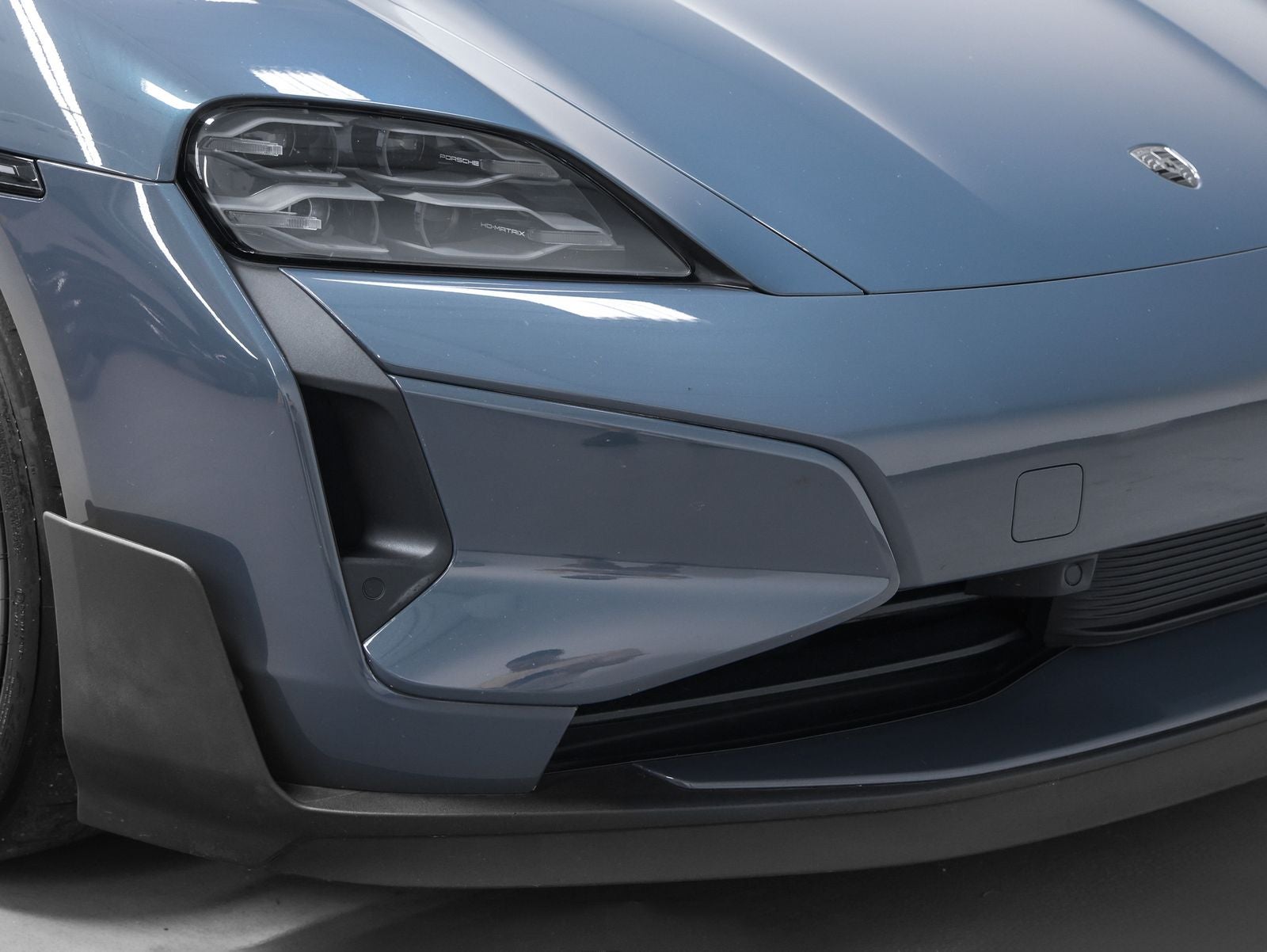 2025 Porsche Taycan Turbo GT