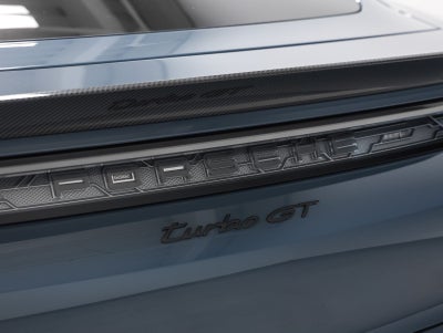 2025 Porsche Taycan Turbo GT