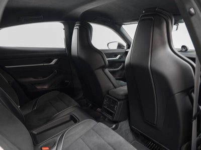 2025 Porsche Taycan Turbo GT