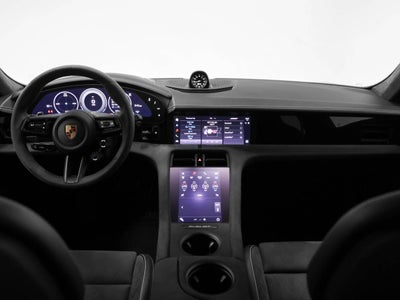 2025 Porsche Taycan Turbo GT
