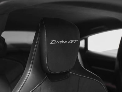 2025 Porsche Taycan Turbo GT