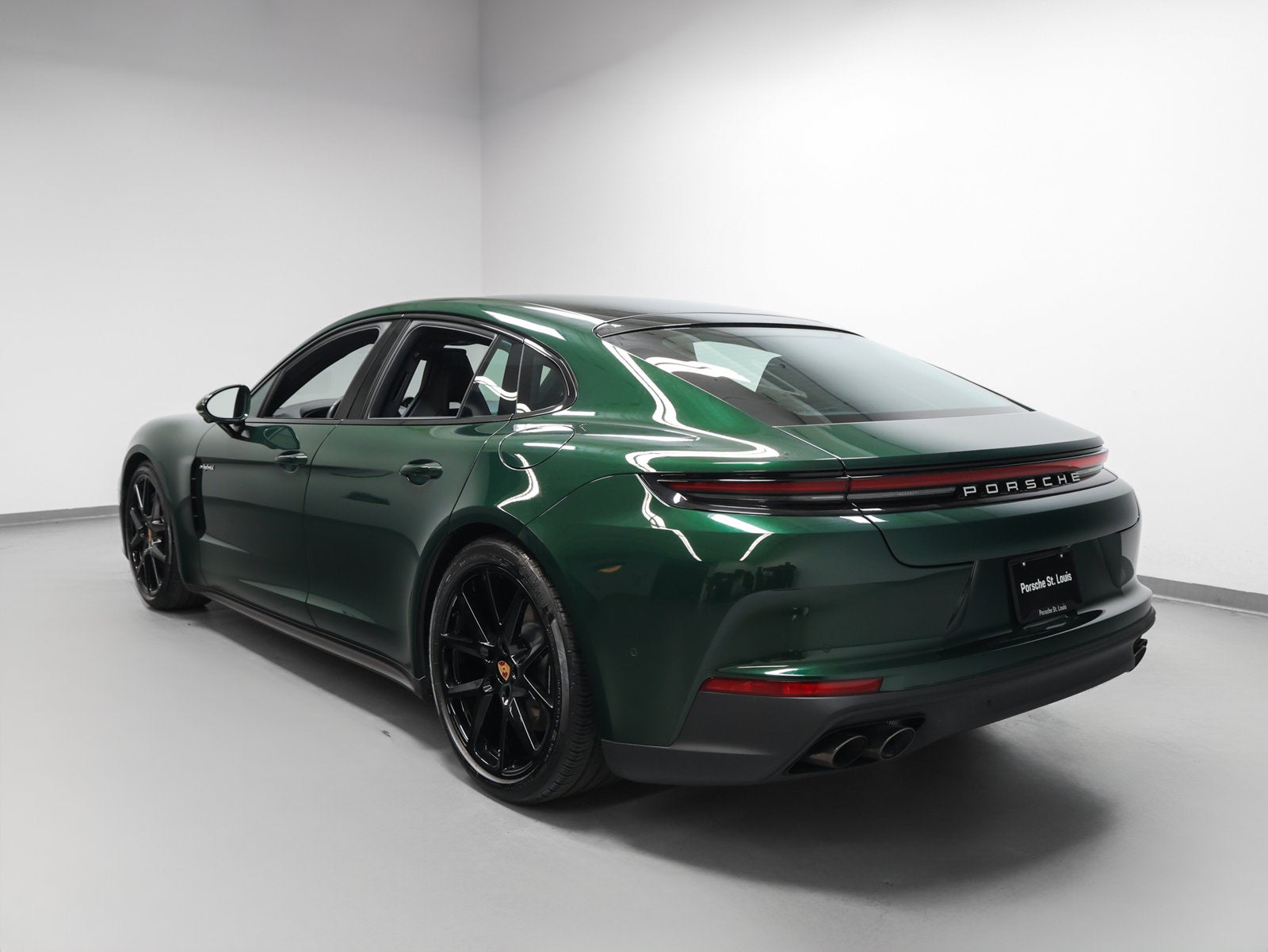 2026 Porsche Panamera Panamera 4 E-Hybrid