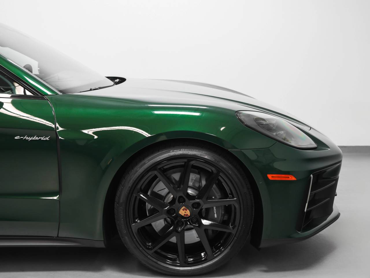 2026 Porsche Panamera Panamera 4 E-Hybrid