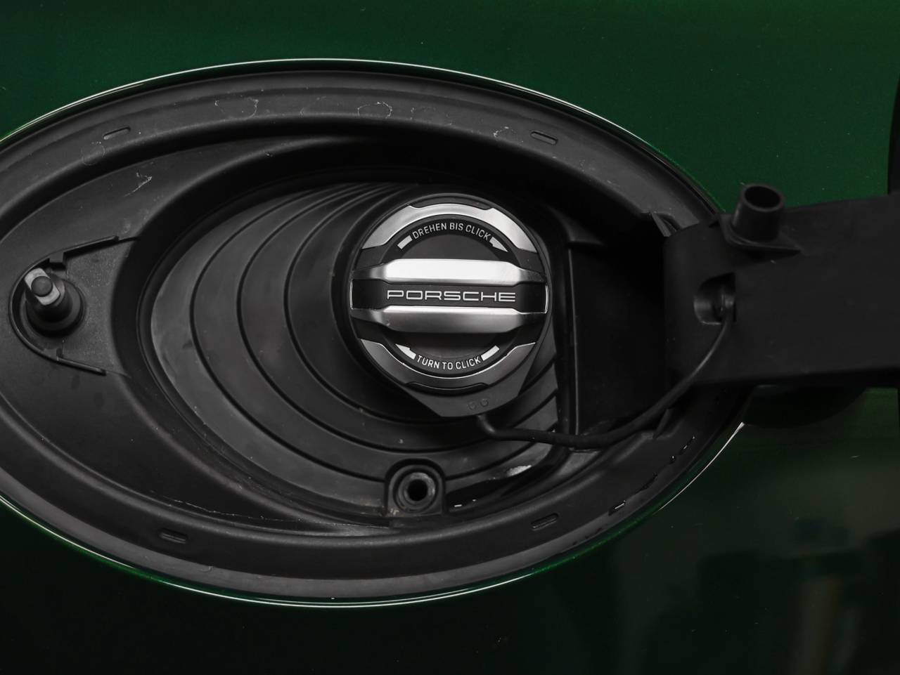 2026 Porsche Panamera Panamera 4 E-Hybrid