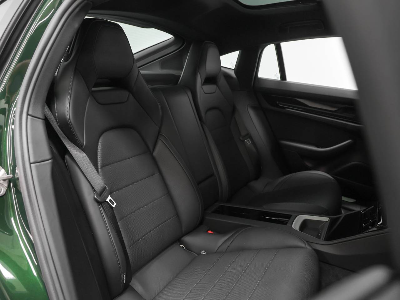 2026 Porsche Panamera Panamera 4 E-Hybrid