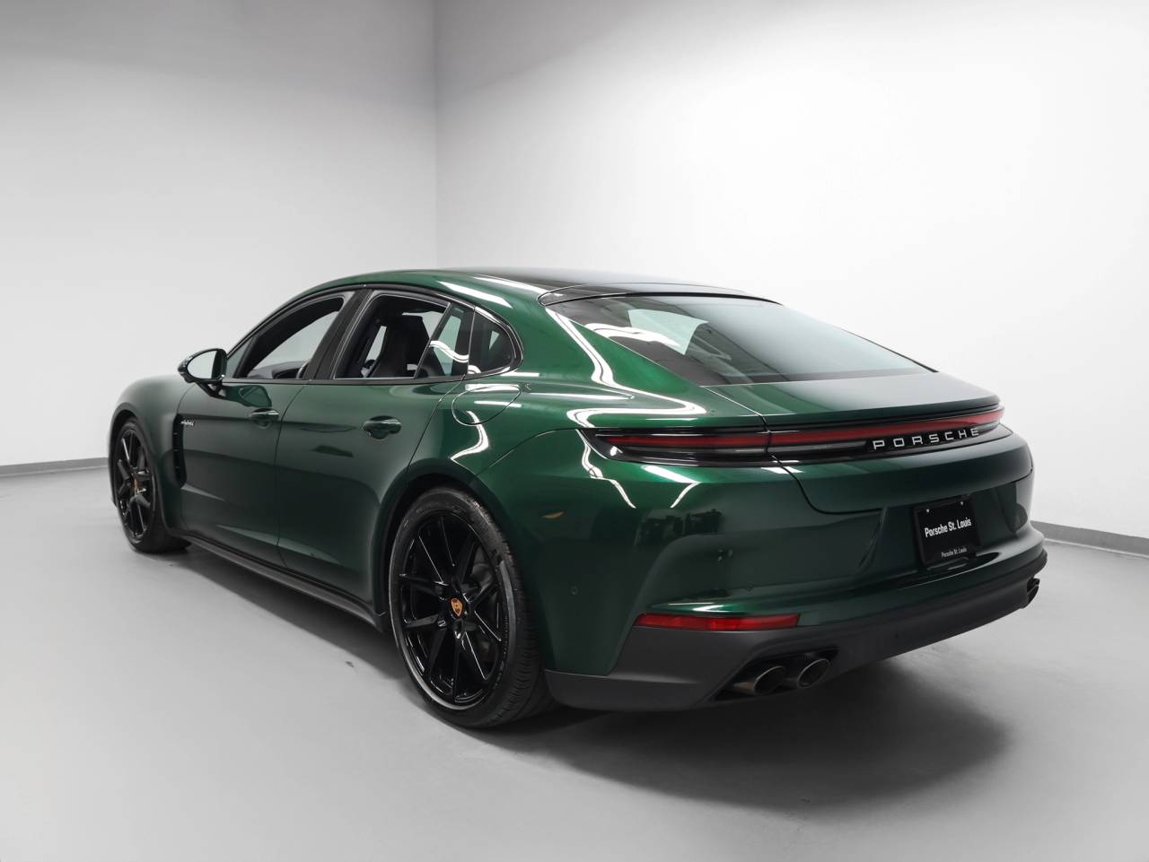 2026 Porsche Panamera Panamera 4 E-Hybrid