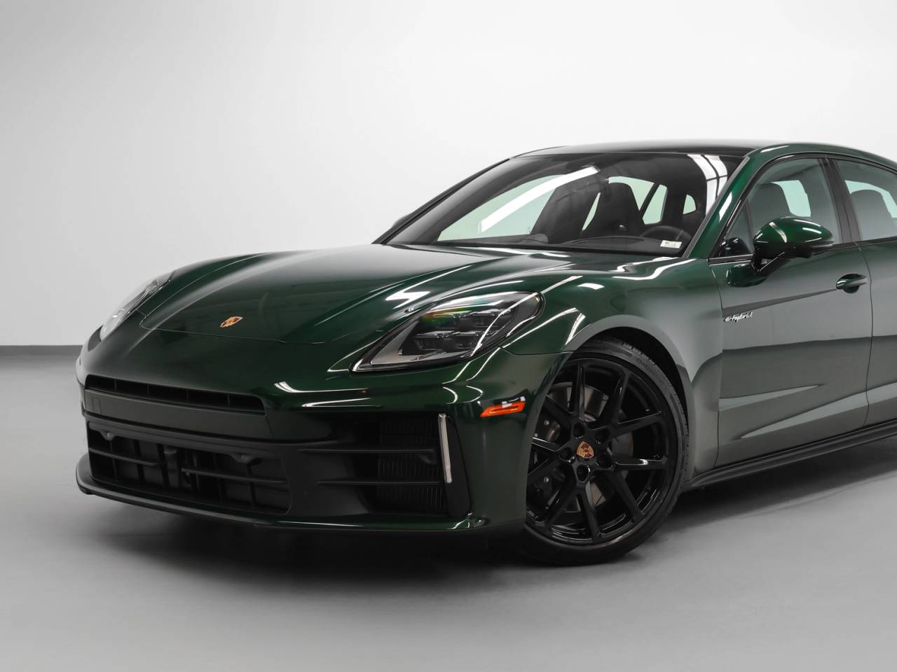 2026 Porsche Panamera Panamera 4 E-Hybrid