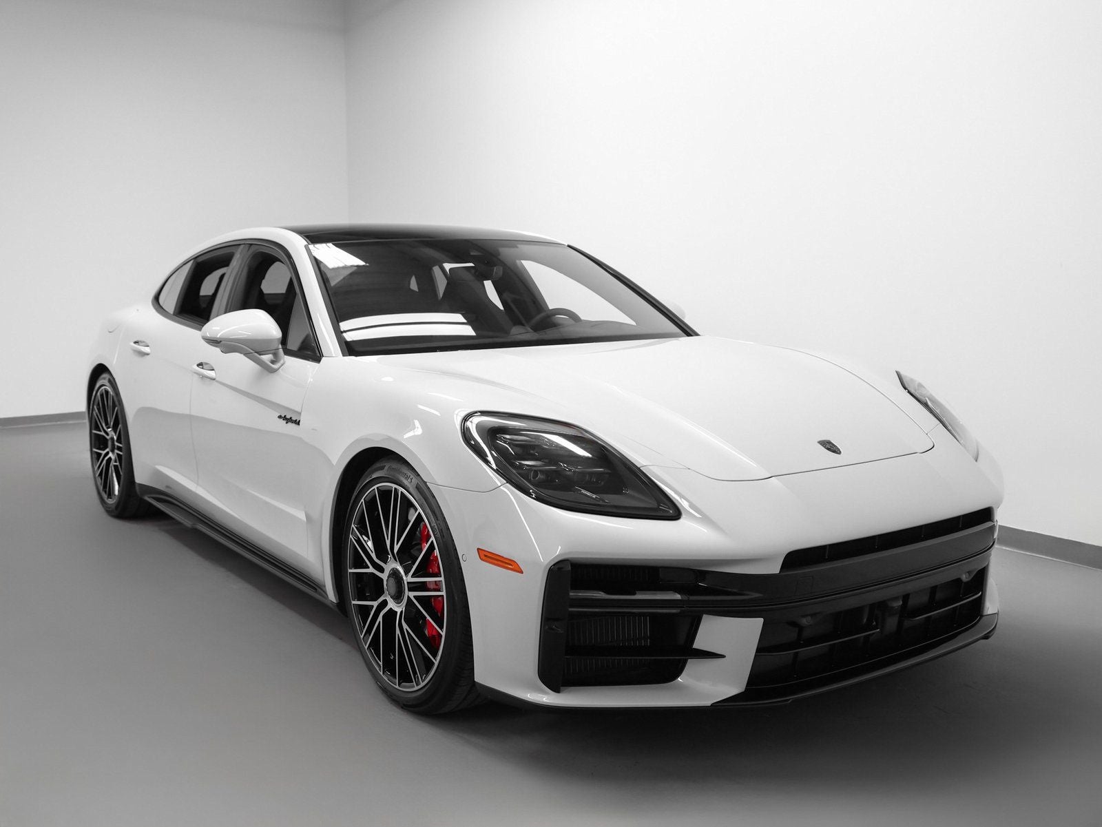 2025 Porsche Panamera Panamera Turbo E-Hybrid