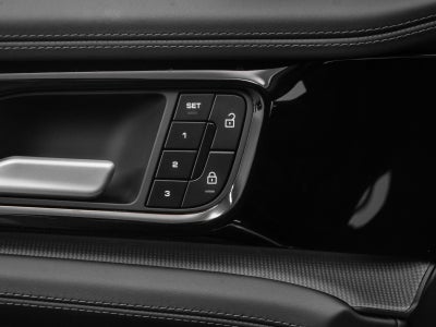 2025 Porsche Panamera Panamera Turbo E-Hybrid