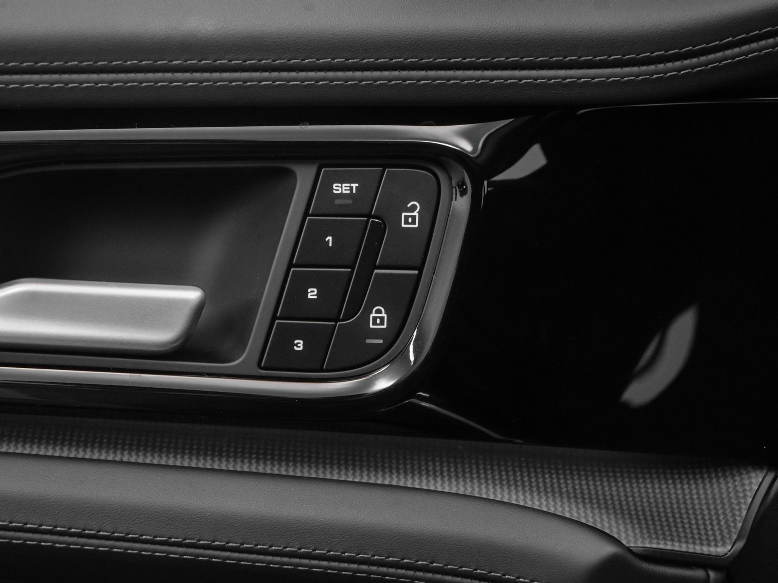 2025 Porsche Panamera Panamera Turbo E-Hybrid