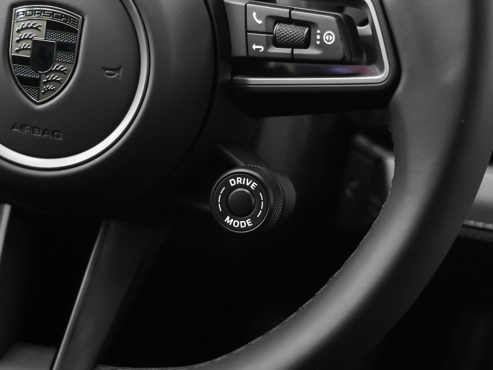 2025 Porsche Panamera Panamera Turbo E-Hybrid