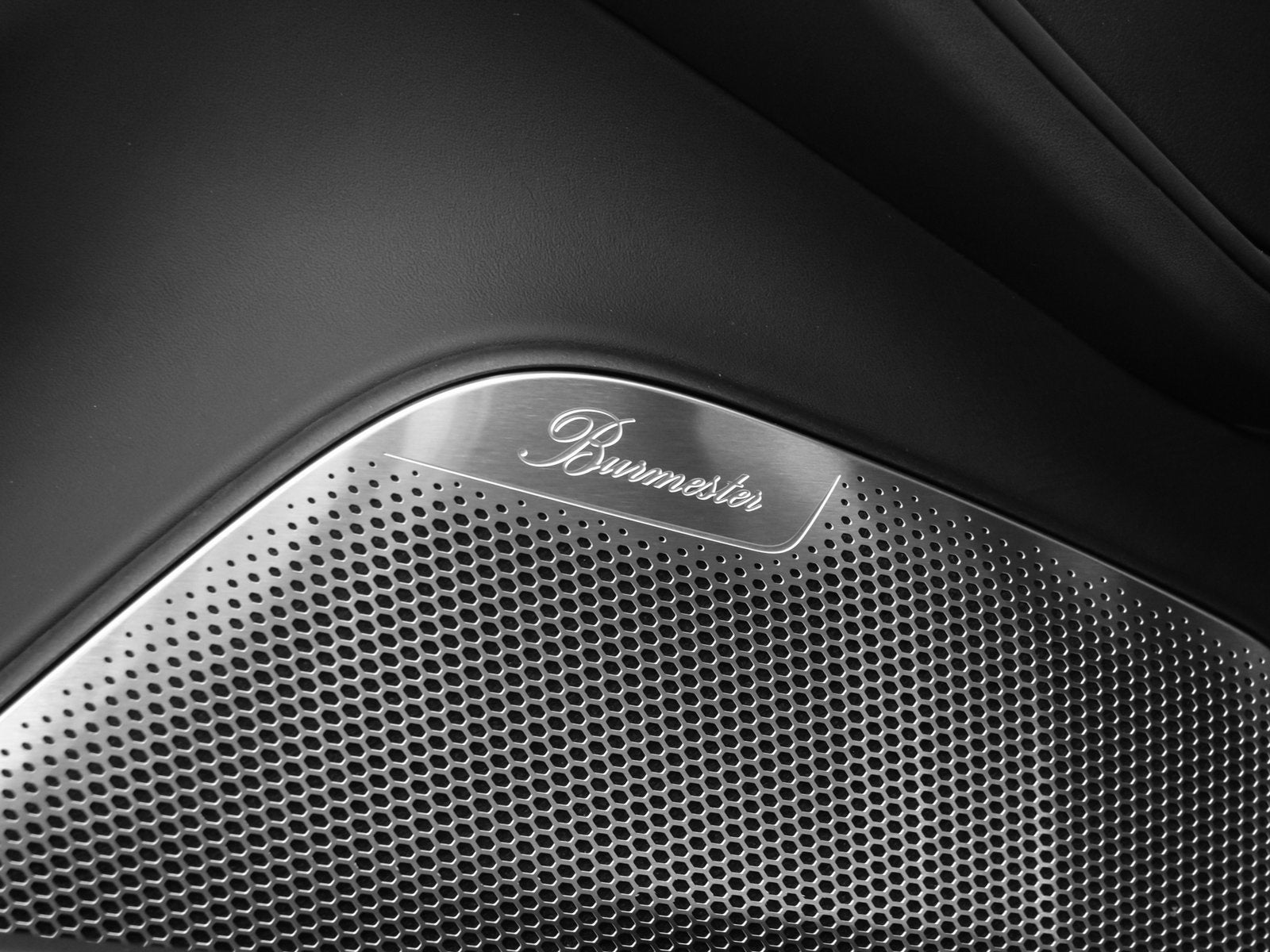 2025 Porsche Panamera Panamera Turbo E-Hybrid