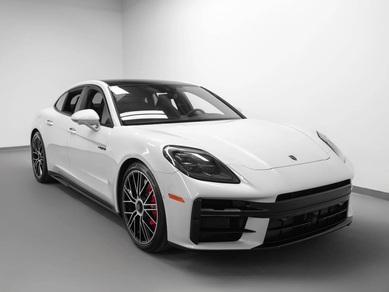 2025 Porsche Panamera Panamera Turbo E-Hybrid