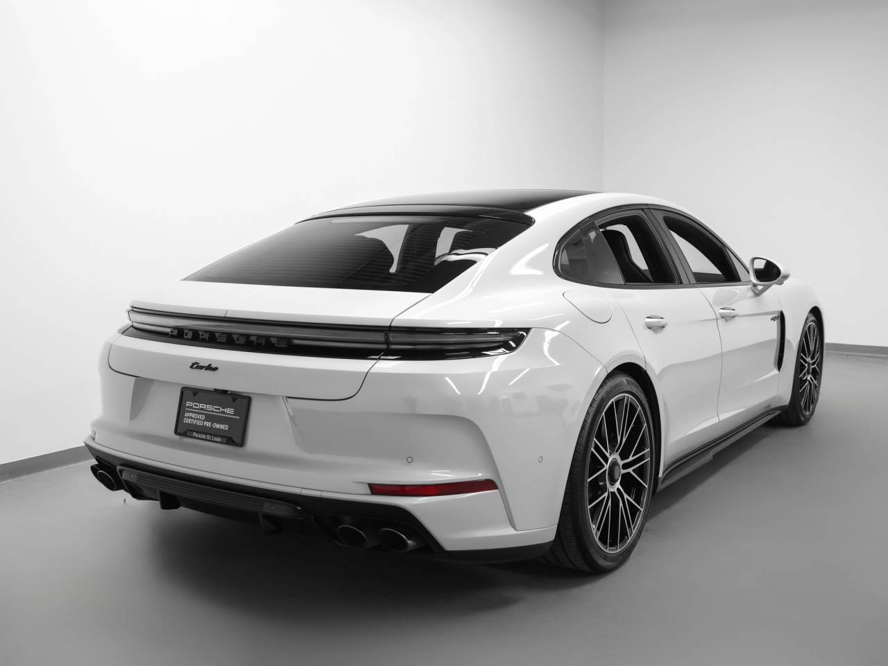 2025 Porsche Panamera Panamera Turbo E-Hybrid