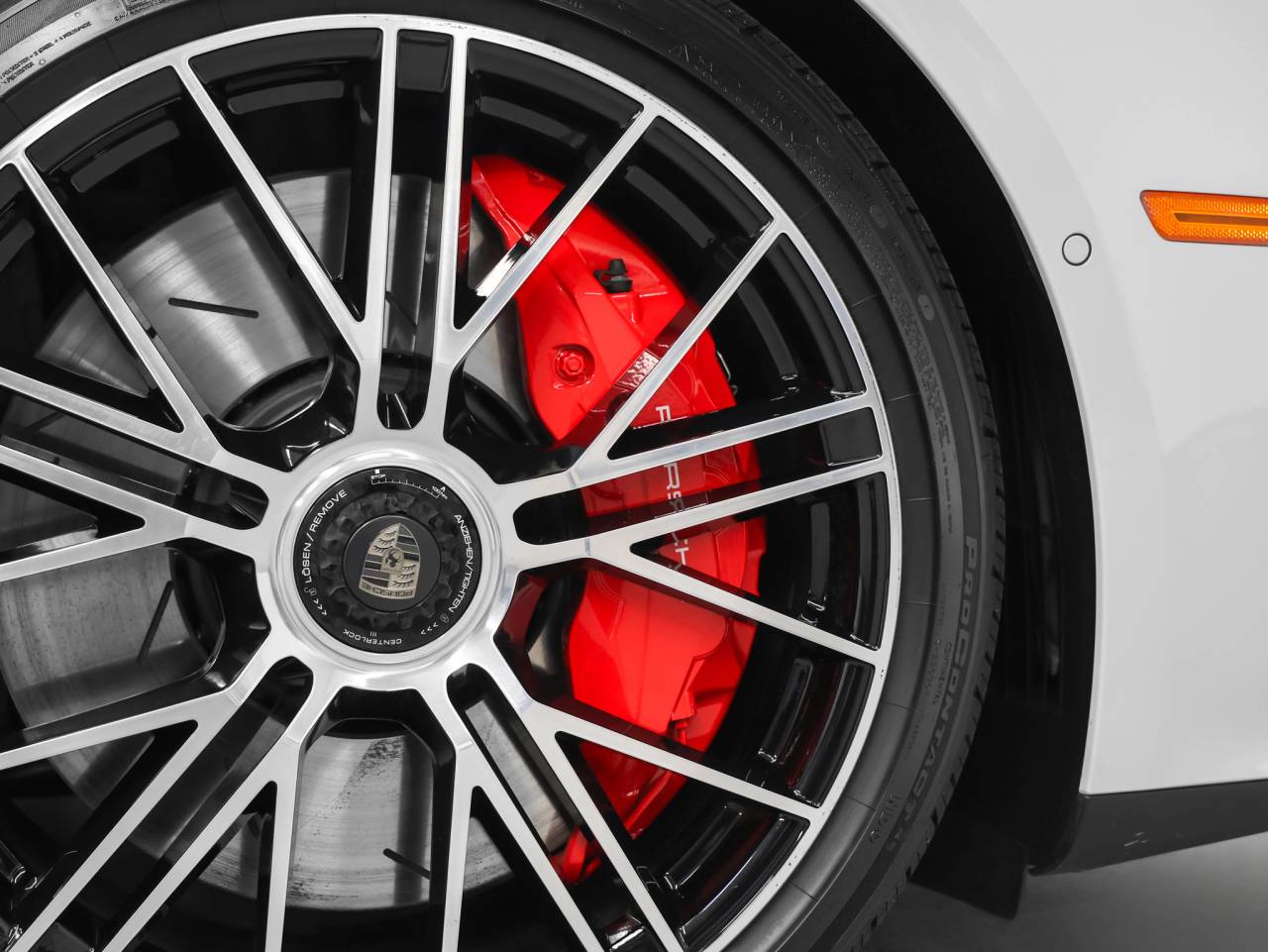 2025 Porsche Panamera Panamera Turbo E-Hybrid