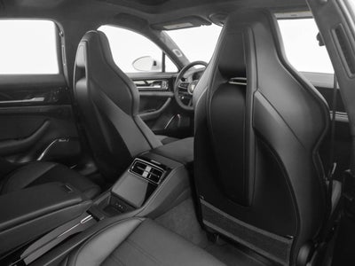 2025 Porsche Panamera Panamera Turbo E-Hybrid