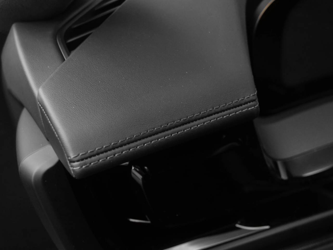 2025 Porsche Panamera Panamera Turbo E-Hybrid