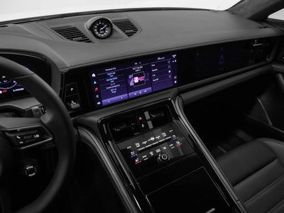 2025 Porsche Panamera Panamera Turbo E-Hybrid