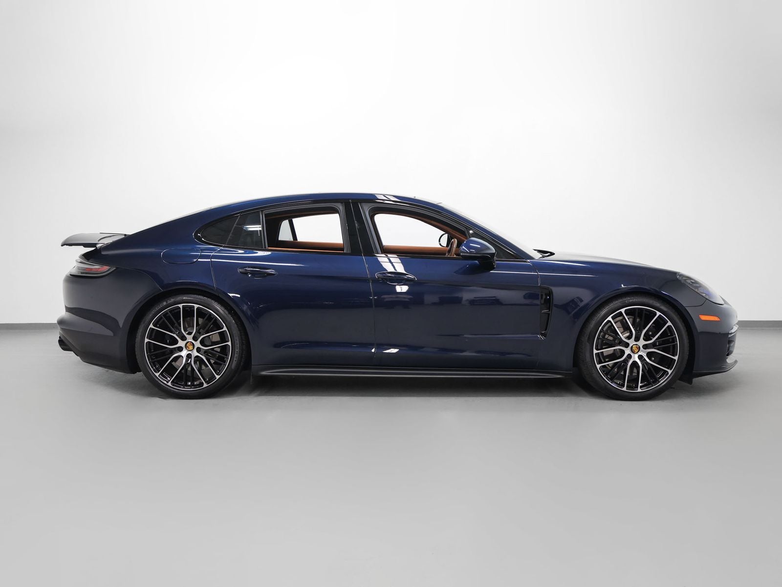 2023 Porsche Panamera Panamera GTS (MY23)