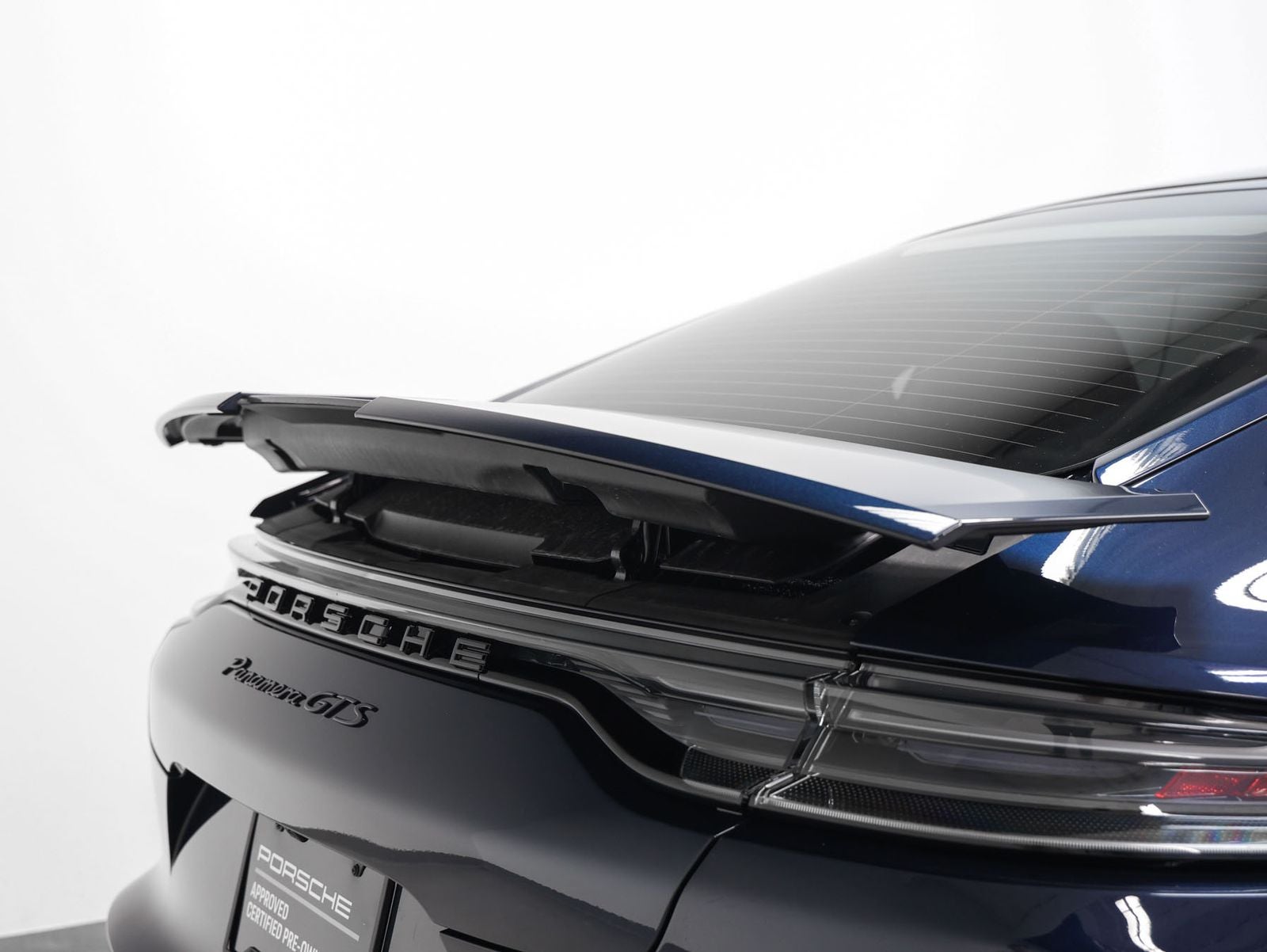 2023 Porsche Panamera Panamera GTS (MY23)