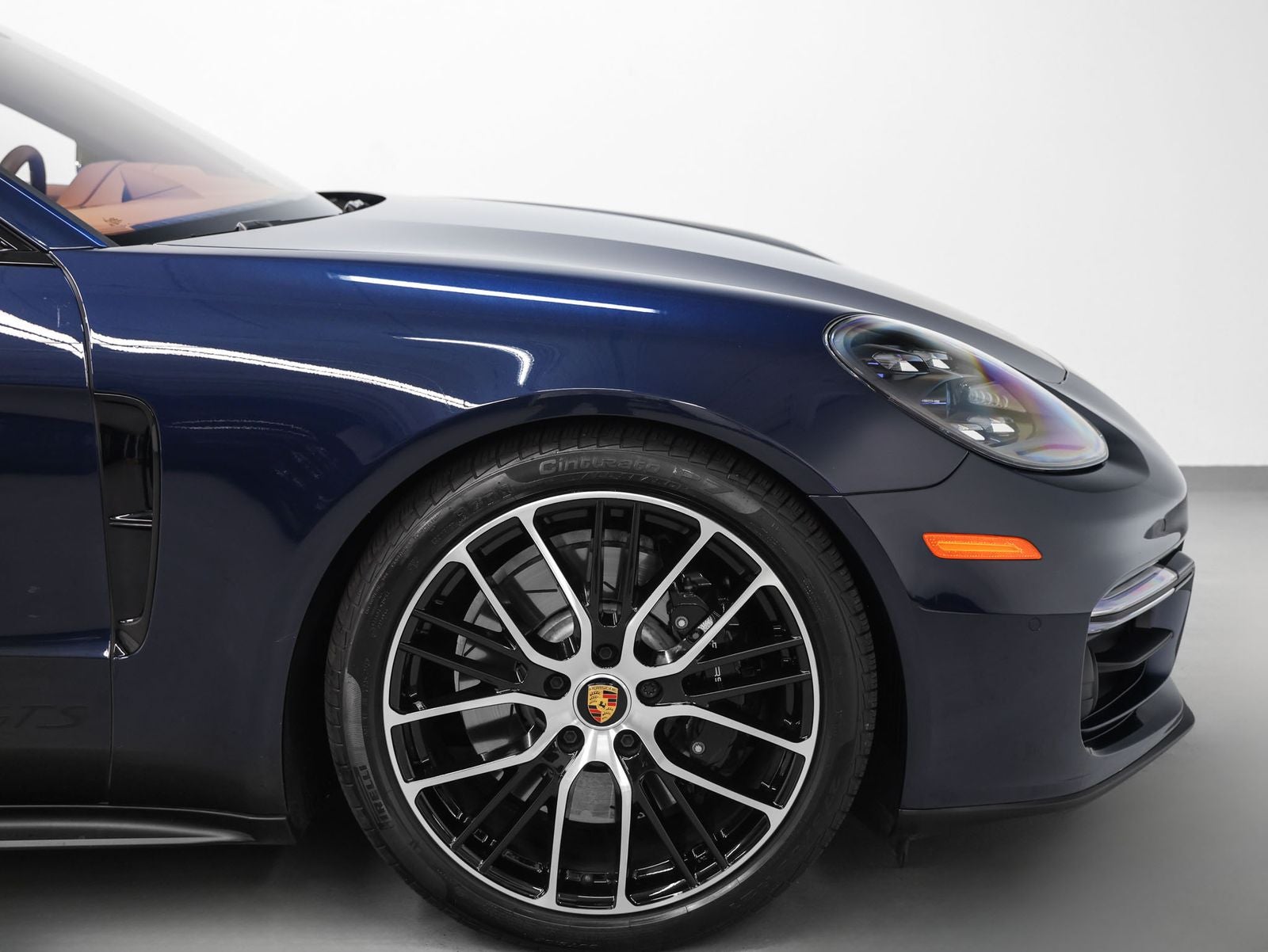 2023 Porsche Panamera Panamera GTS (MY23)