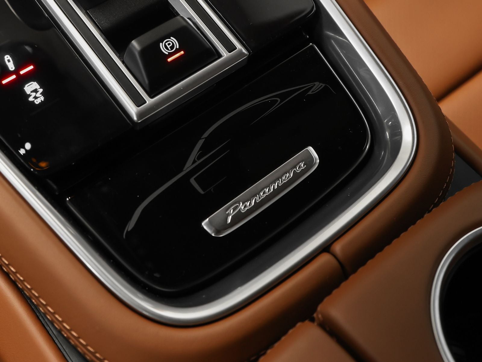 2023 Porsche Panamera Panamera GTS (MY23)