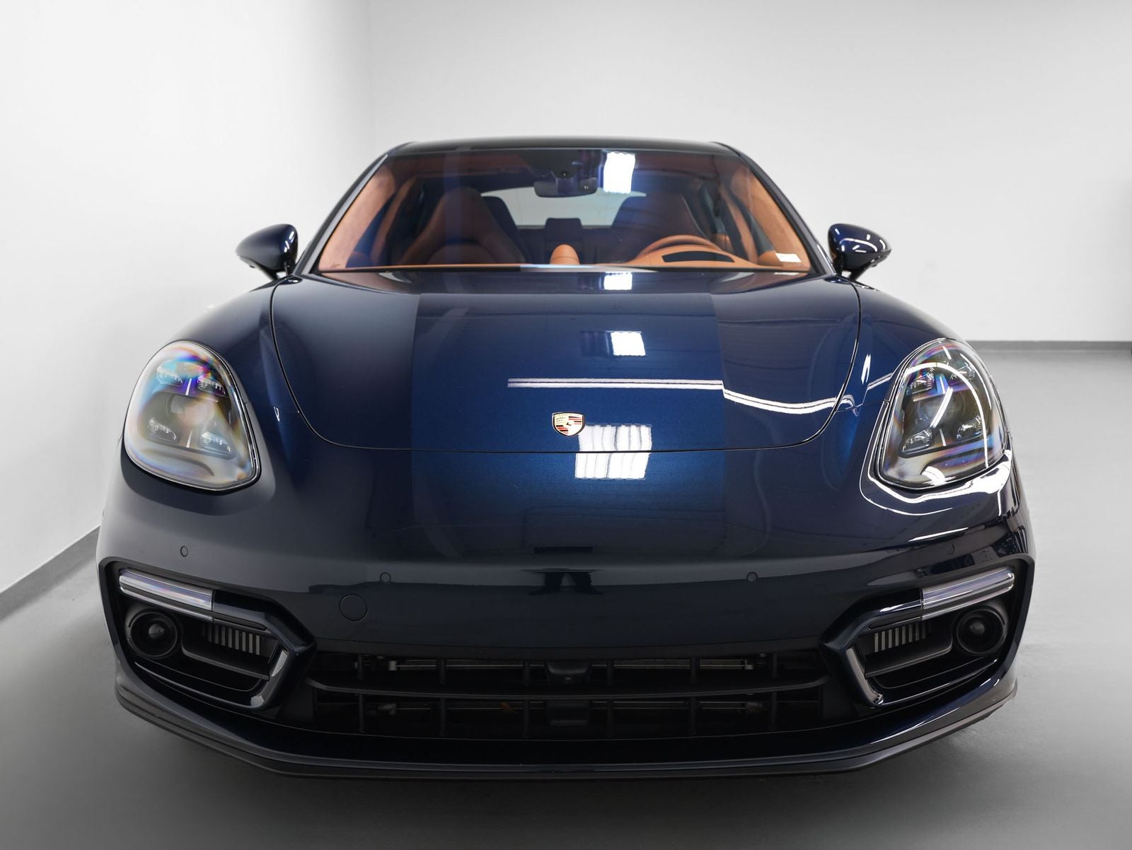 2023 Porsche Panamera Panamera GTS (MY23)