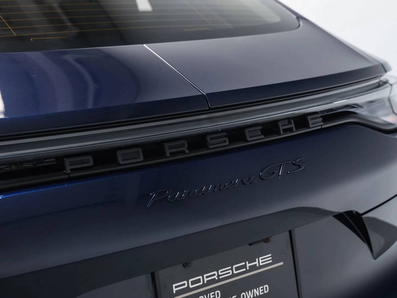 2023 Porsche Panamera Panamera GTS (MY23)