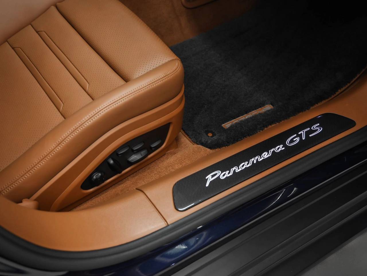 2023 Porsche Panamera Panamera GTS (MY23)