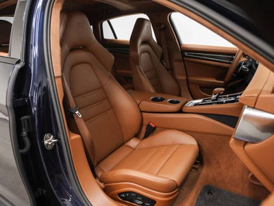 2023 Porsche Panamera Panamera GTS (MY23)