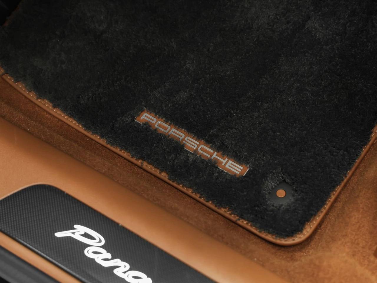 2023 Porsche Panamera Panamera GTS (MY23)