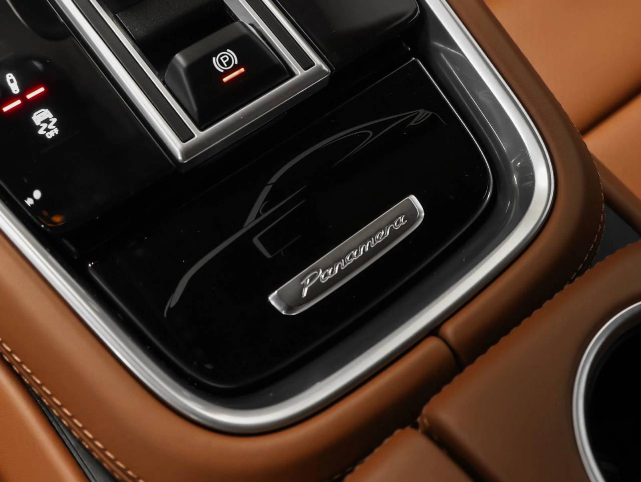 2023 Porsche Panamera Panamera GTS (MY23)