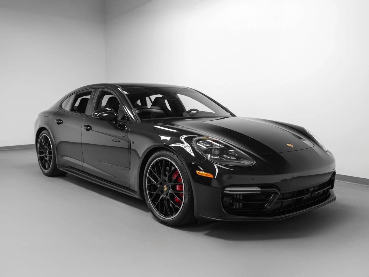 2023 Porsche Panamera Panamera GTS (MY23)