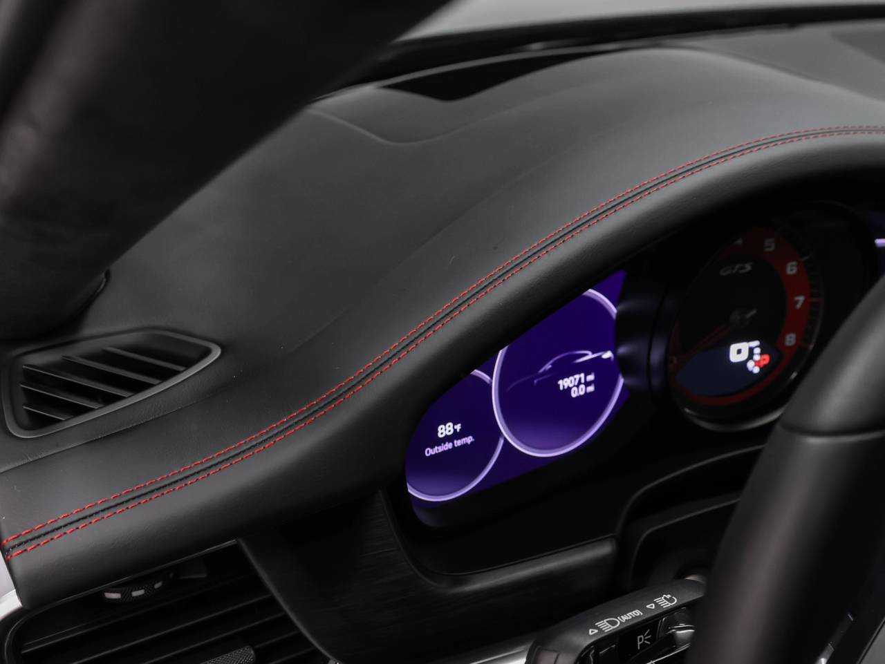 2023 Porsche Panamera Panamera GTS (MY23)