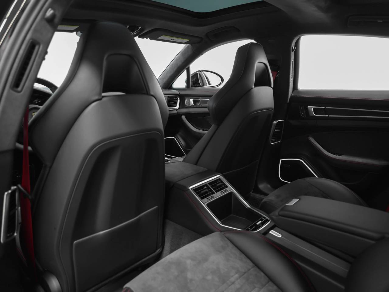 2023 Porsche Panamera Panamera GTS (MY23)