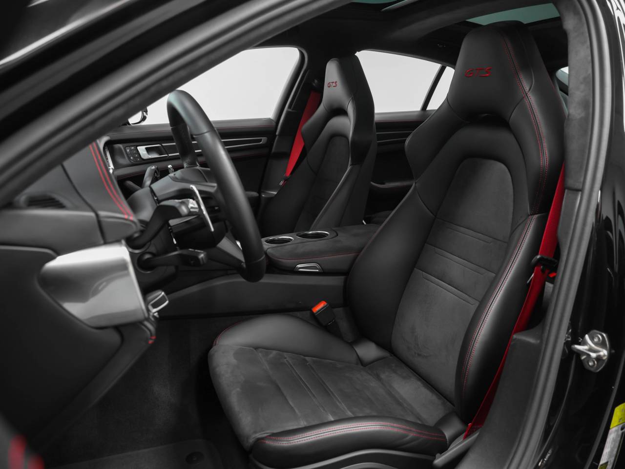 2023 Porsche Panamera Panamera GTS (MY23)
