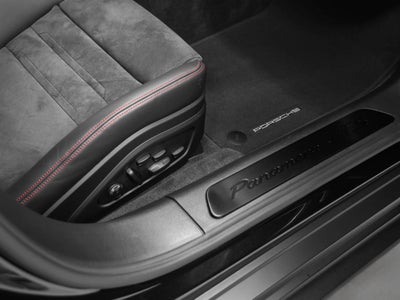2023 Porsche Panamera Panamera GTS (MY23)