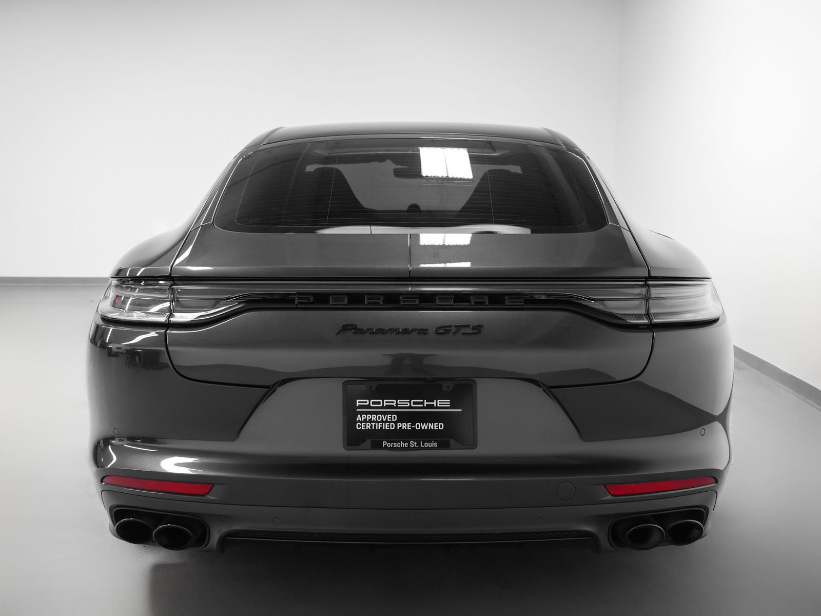 2023 Porsche Panamera GTS