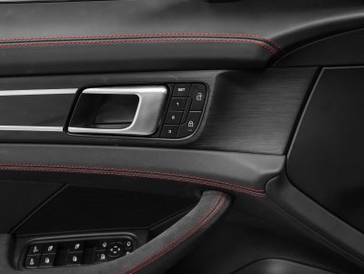 2023 Porsche Panamera GTS