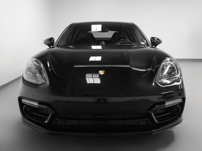 2023 Porsche Panamera GTS