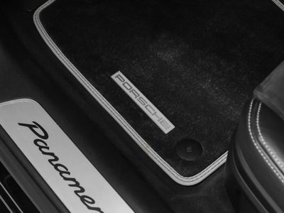 2023 Porsche Panamera GTS