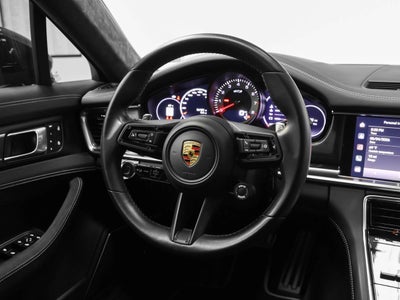 2023 Porsche Panamera GTS