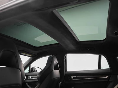 2023 Porsche Panamera GTS
