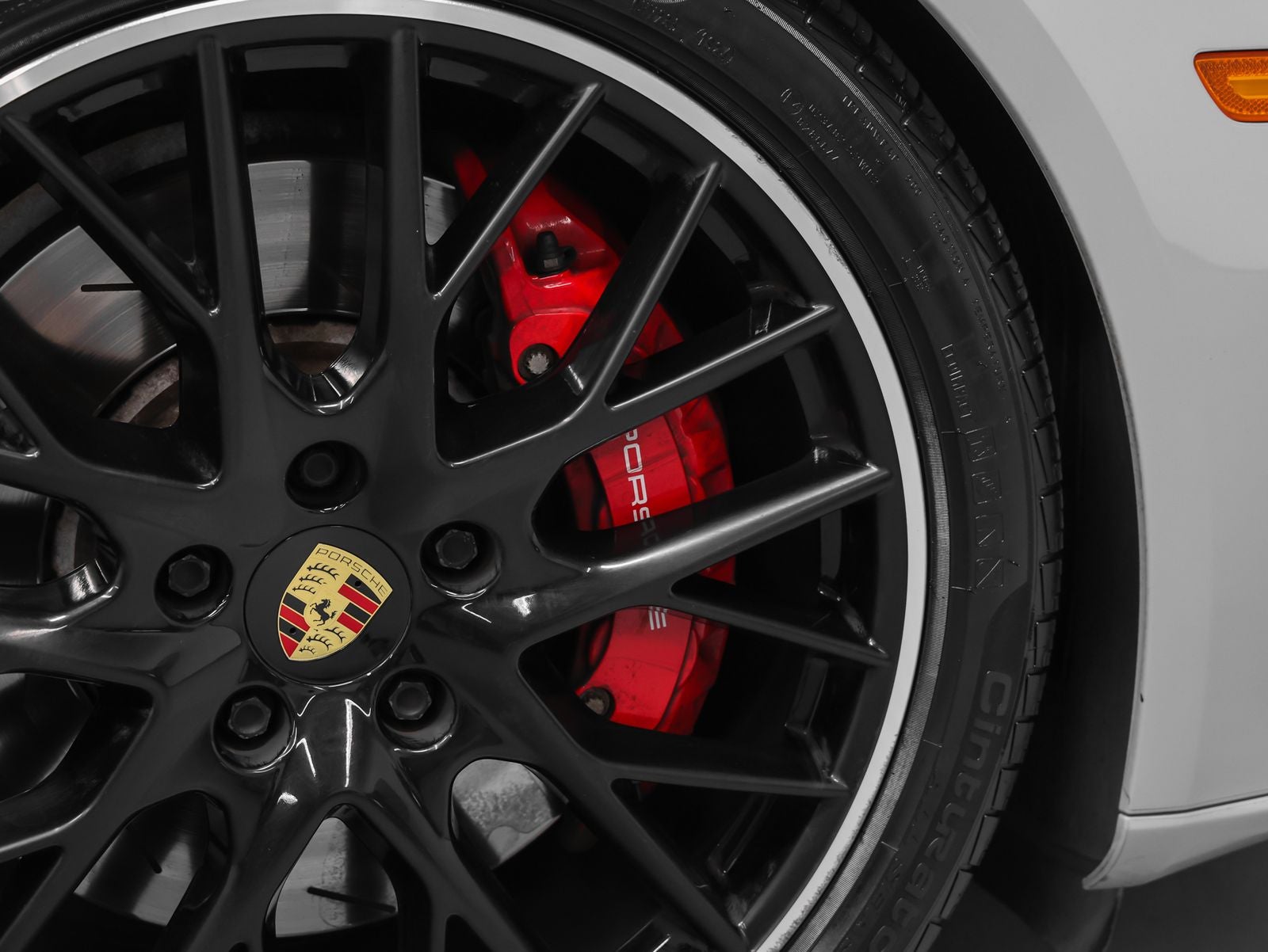 2020 Porsche Panamera Panamera GTS