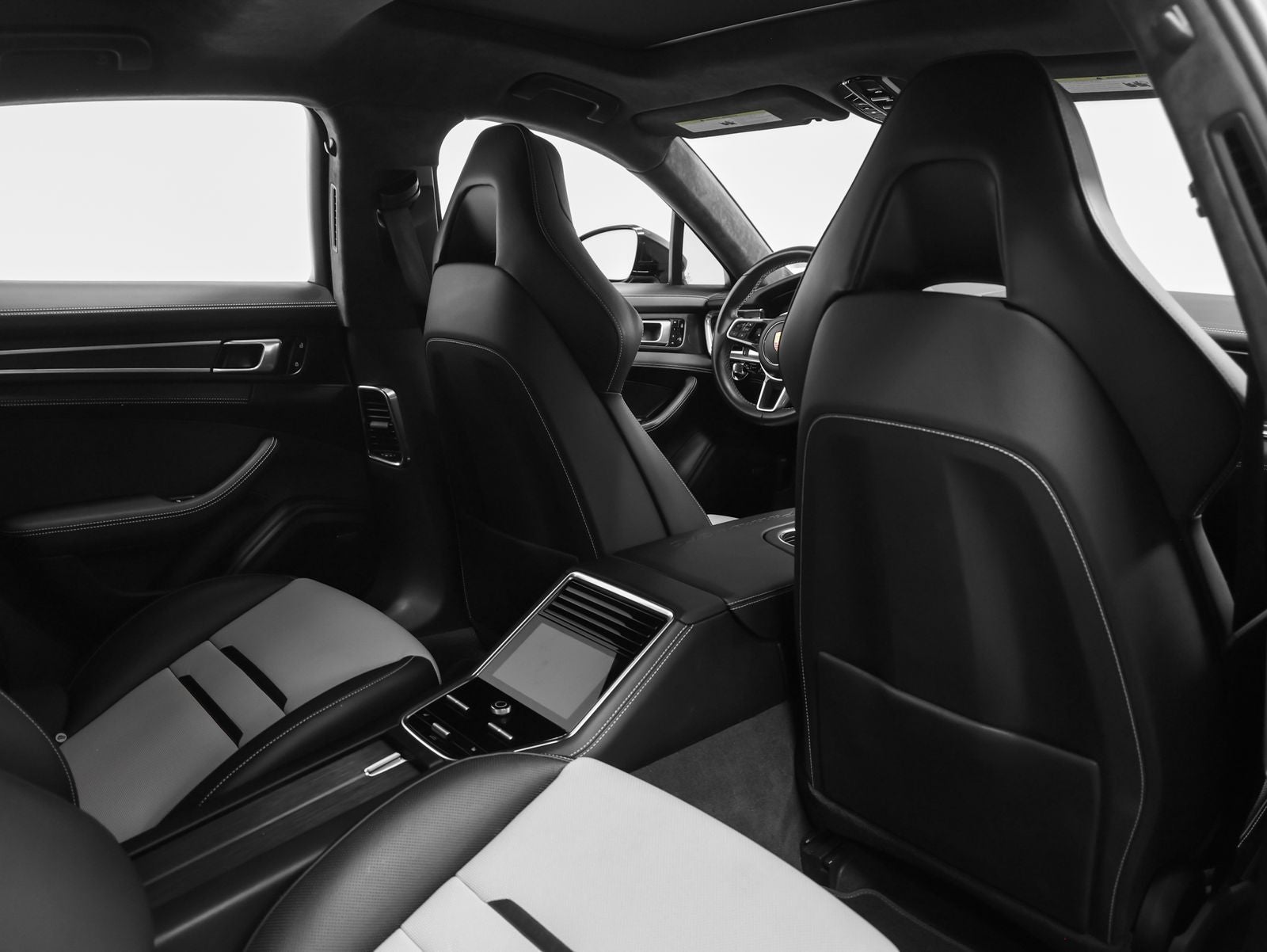 2020 Porsche Panamera Panamera GTS