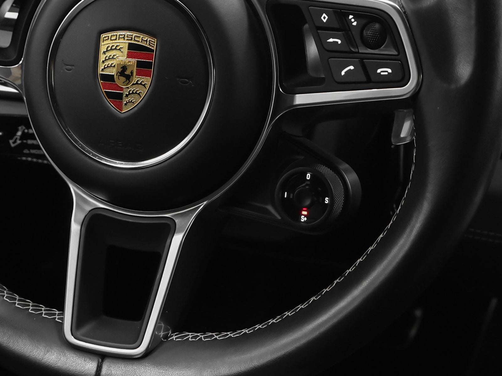 2020 Porsche Panamera Panamera GTS